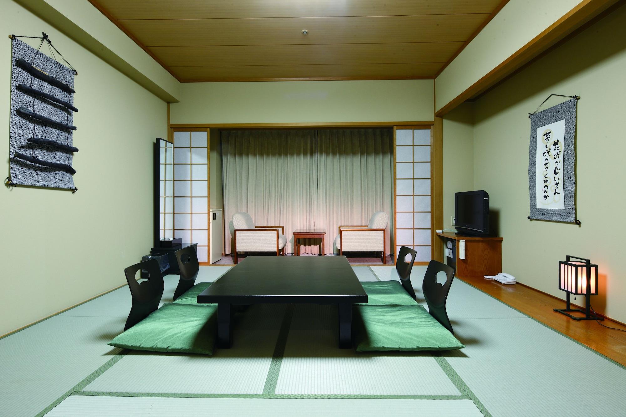 Royal Hotel Yatsugatake -From Apr2024 Grand Mercure Yatsugatake Resort & Spa Hokuto  Exterior foto