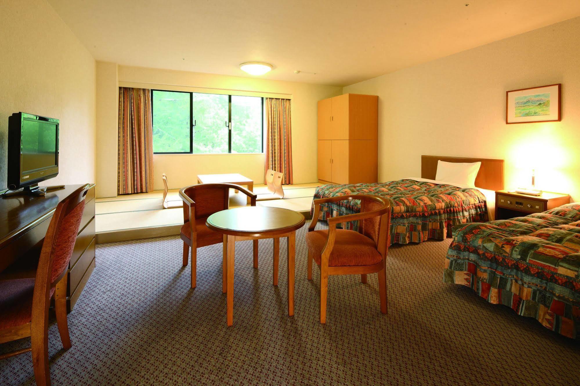 Royal Hotel Yatsugatake -From Apr2024 Grand Mercure Yatsugatake Resort & Spa Hokuto  Exterior foto